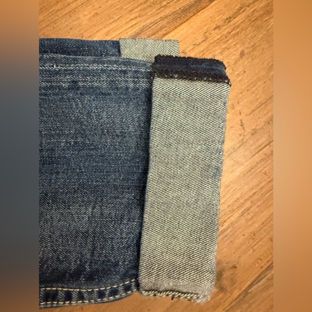 Hudson distressed straight leg cuffed woman’s jeans size 24. - Picture 8 of 10